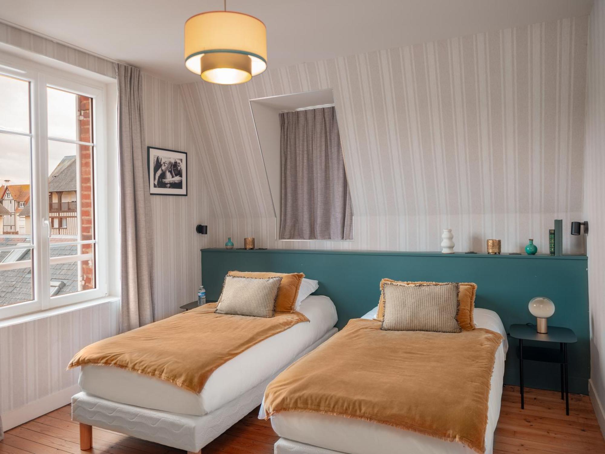 Villa Berry Centre Deauville - Chic & Stylee - Magnifique Jardin ภายนอก รูปภาพ